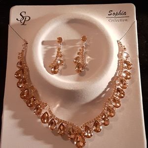 Rhinestone necklace set